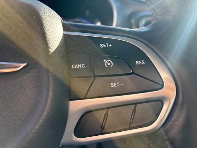 2020 Chrysler Pacifica Touring L | San Antonio, TX | Clear Choice Automotive South 2020 Chrysler Pacifica Touring L | San Antonio, TX | Clear Choice Automotive South