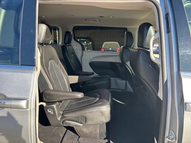 2020 Chrysler Pacifica Touring L | San Antonio, TX | Clear Choice Automotive South 2020 Chrysler Pacifica Touring L | San Antonio, TX | Clear Choice Automotive South