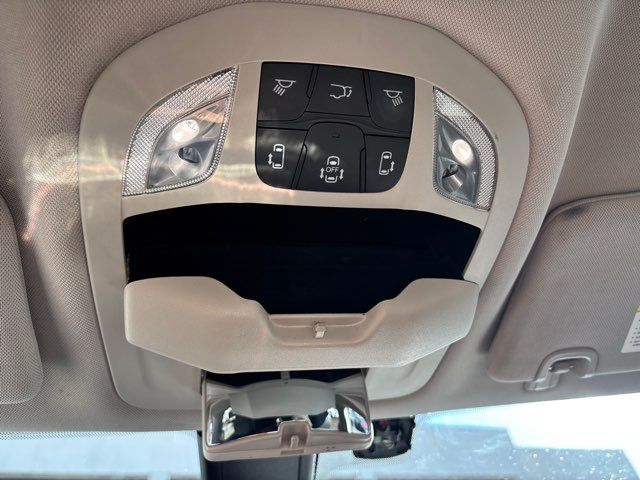 2020 Chrysler Pacifica Touring L | San Antonio, TX | Clear Choice Automotive South 2020 Chrysler Pacifica Touring L | San Antonio, TX | Clear Choice Automotive South