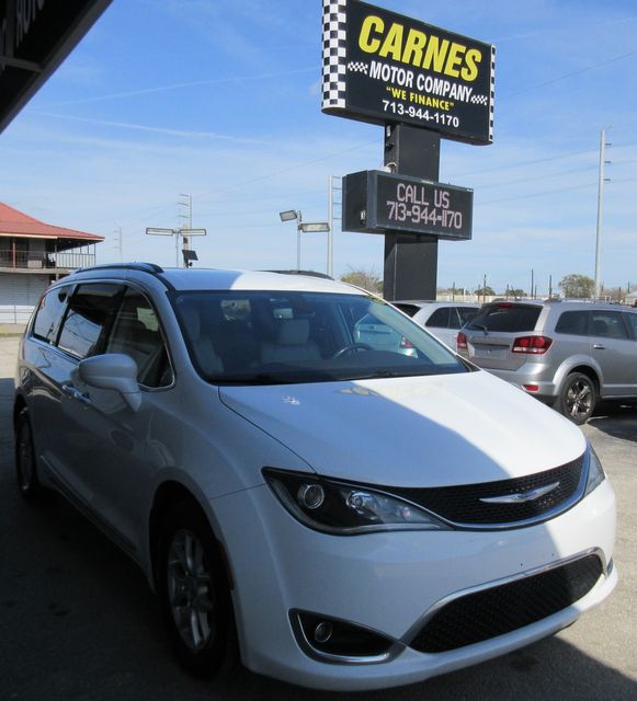 2020 Chrysler Pacifica Touring L | south houston, TX | Carnes Motor Company 2020 Chrysler Pacifica Touring L | south houston, TX | Carnes Motor Company