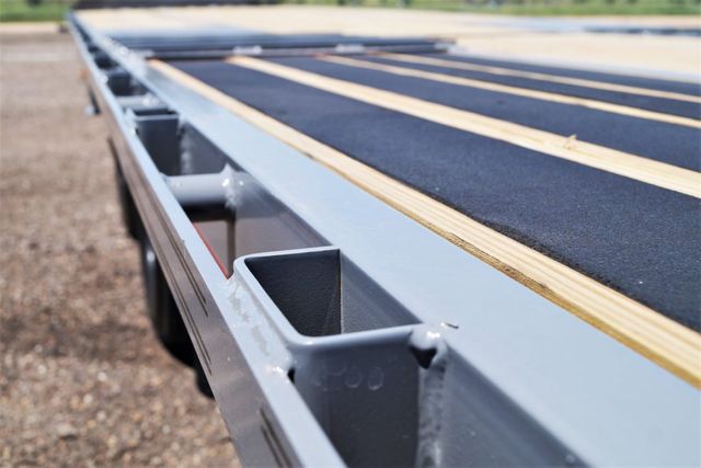 2024 Diamond C FMAX 212 Hydraulic Dovetail | Keller, TX | Complete Trailers of Texas 2024 Diamond C FMAX 212 Hydraulic Dovetail | Keller, TX | Complete Trailers of Texas