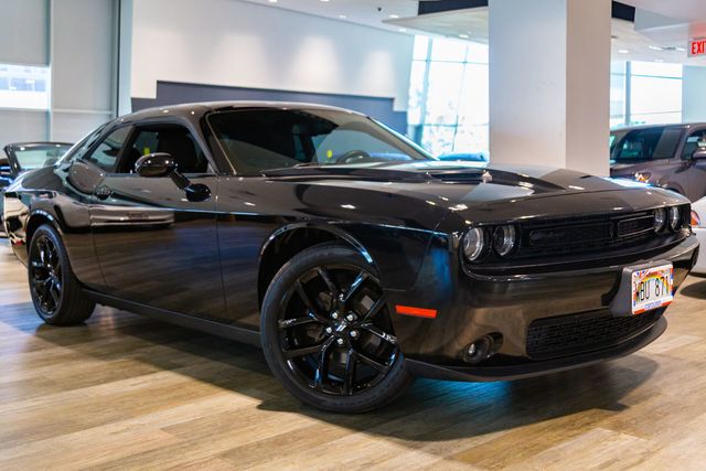 2020 Dodge Challenger SXT Blacktop Package | Honolulu, HI | Autosource Hawaii 