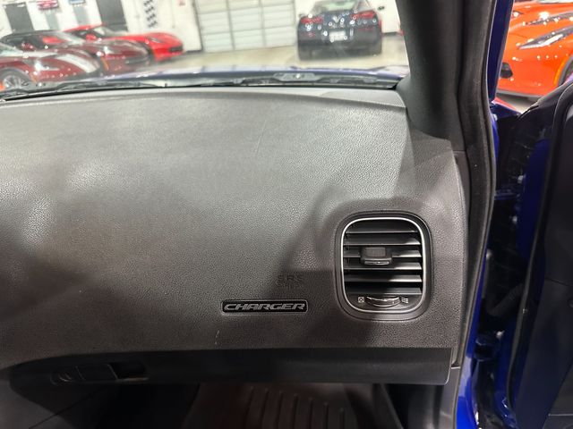 2020 Dodge Charger SXT 3.6L, 292HP, Alloys, 1-Owner, Only 78k | Dallas, Texas | Corvette Warehouse 2020 Dodge Charger SXT 3.6L, 292HP, Alloys, 1-Owner, Only 78k | Dallas, Texas | Corvette Warehouse