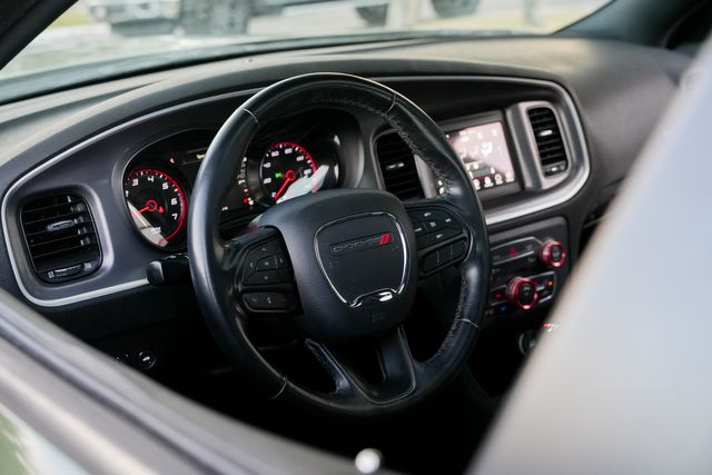 2020 Dodge Charger SXT BLACKTOP / CLEAN CARFAX 1-TEXAS OWNER / RWD | Austin, TX | Rocky Mountain Truck Stop Austin
