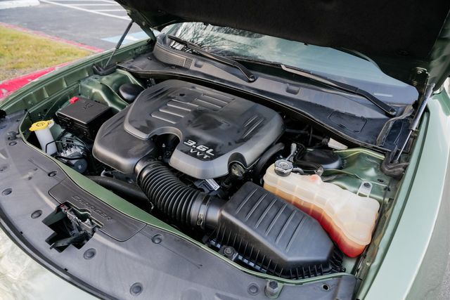 2020 Dodge Charger SXT BLACKTOP / CLEAN CARFAX 1-TEXAS OWNER / RWD | Austin, TX | Rocky Mountain Truck Stop Austin