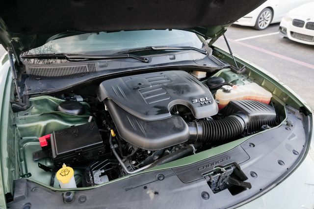 2020 Dodge Charger SXT BLACKTOP / CLEAN CARFAX 1-TEXAS OWNER / RWD | Austin, TX | Rocky Mountain Truck Stop Austin