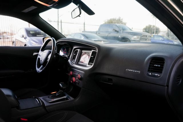 2020 Dodge Charger SXT BLACKTOP / CLEAN CARFAX 1-TEXAS OWNER / RWD | Austin, TX | Rocky Mountain Truck Stop Austin