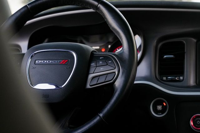 2020 Dodge Charger SXT BLACKTOP / CLEAN CARFAX 1-TEXAS OWNER / RWD | Austin, TX | Rocky Mountain Truck Stop Austin 2020 Dodge Charger SXT BLACKTOP / CLEAN CARFAX 1-TEXAS OWNER / RWD | Austin, TX | Rocky Mountain Truck Stop Austin