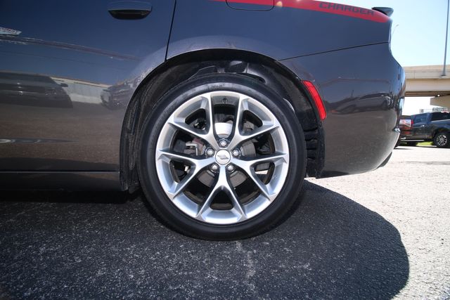 2020 Dodge Charger SXT | San Antonio, TX | R&L Certified Auto Group 2020 Dodge Charger SXT | San Antonio, TX | R&L Certified Auto Group