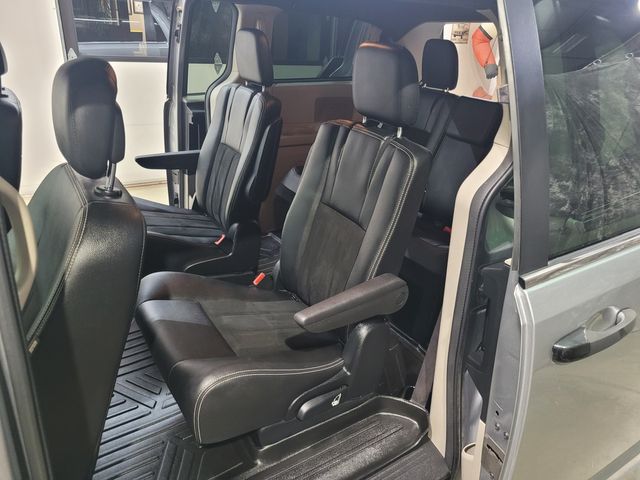 2020 Dodge Grand Caravan SXT - Warranty - Zero Hidden Fees - Financing | Dickinson, ND | Autorama Auto Sales and Rentals 2020 Dodge Grand Caravan SXT - Warranty - Zero Hidden Fees - Financing | Dickinson, ND | Autorama Auto Sales and Rentals