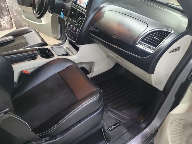 2020 Dodge Grand Caravan SXT - Warranty - Zero Hidden Fees - Financing | Dickinson, ND | Autorama Auto Sales and Rentals 2020 Dodge Grand Caravan SXT - Warranty - Zero Hidden Fees - Financing | Dickinson, ND | Autorama Auto Sales and Rentals