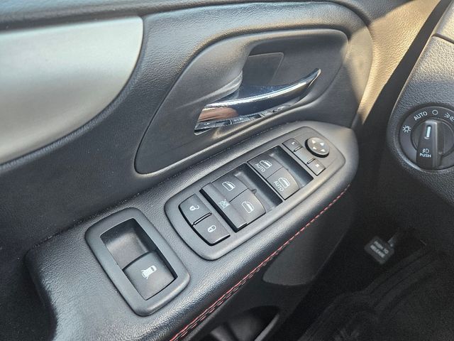 2020 Dodge Grand Caravan GT Wheelchair Van Handicap Ramp Van