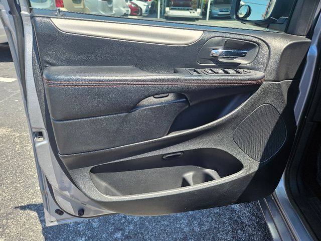 2020 Dodge Grand Caravan GT Wheelchair Van Handicap Ramp Van