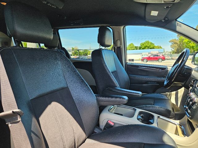 2020 Dodge Grand Caravan SXT Wheelchair Van Handicap Ramp Van