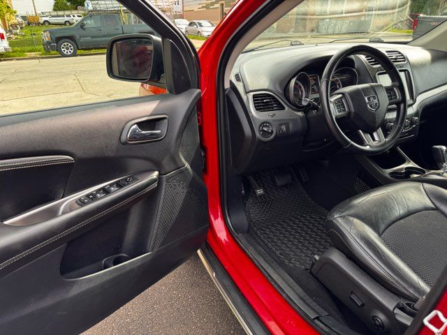 2020 Dodge Journey Crossroad