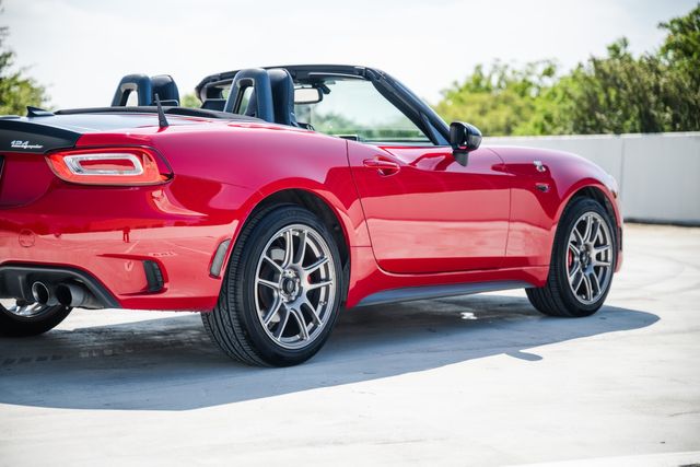 2020 Fiat 124 Spider Abarth | Addison, TX | Apex Auto Sports 2020 Fiat 124 Spider Abarth | Addison, TX | Apex Auto Sports