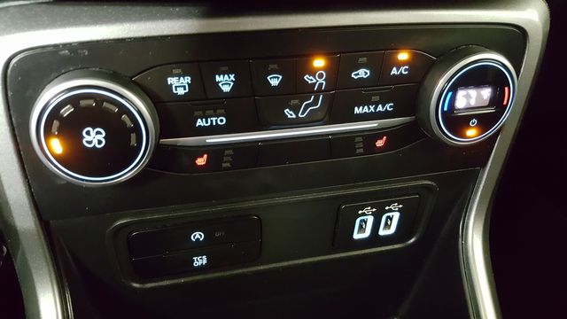 2020 Ford EcoSport SE | Carrollton, TX | Legend Motorcars of Carrollton 2020 Ford EcoSport SE | Carrollton, TX | Legend Motorcars of Carrollton
