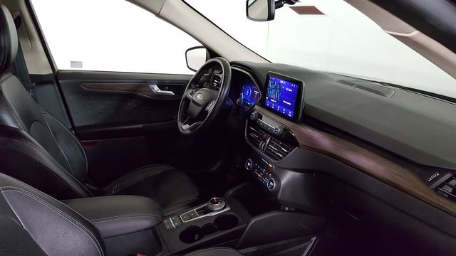2020 Ford Escape Titanium | Carrollton, TX | Legend Motorcars of Carrollton