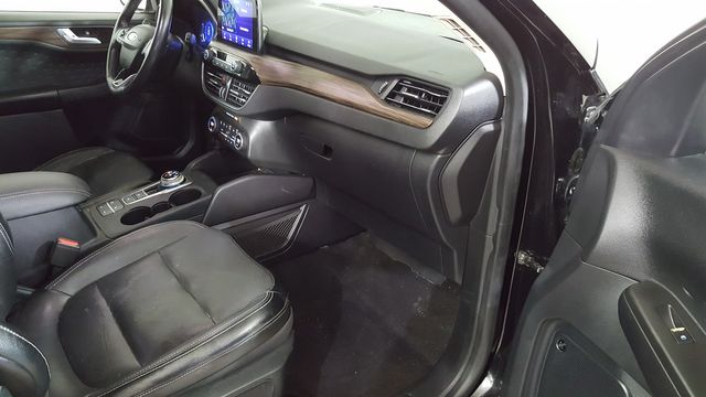 2020 Ford Escape Titanium | Carrollton, TX | Legend Motorcars of Carrollton