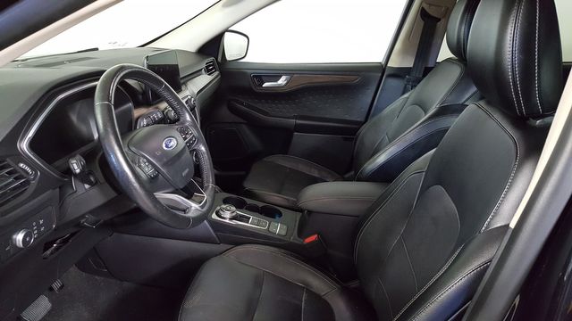 2020 Ford Escape Titanium | Carrollton, TX | Legend Motorcars of Carrollton