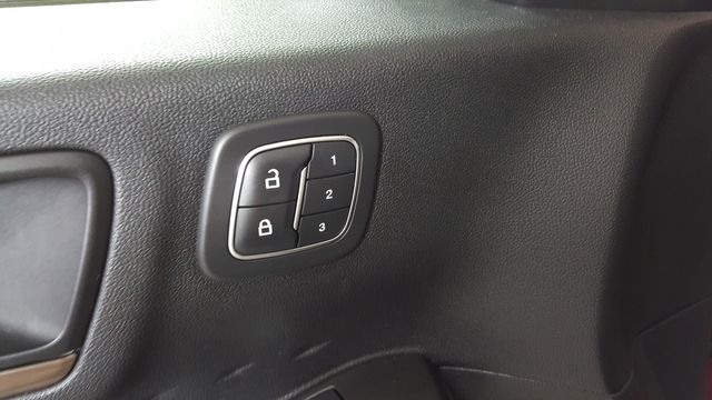 2020 Ford Escape Titanium | Carrollton, TX | Legend Motorcars of Carrollton 2020 Ford Escape Titanium | Carrollton, TX | Legend Motorcars of Carrollton