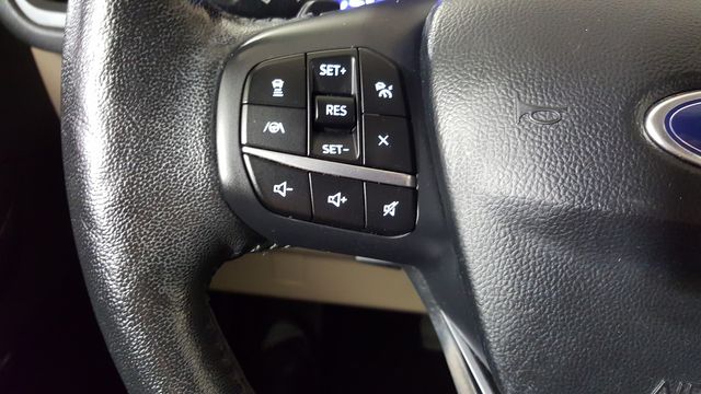 2020 Ford Escape Titanium | Carrollton, TX | Legend Motorcars of Carrollton