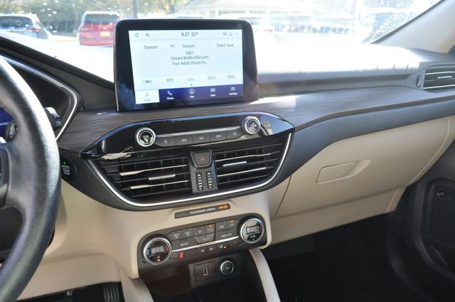 2020 Ford Escape Titanium | Louisville, MS | CARite Louisville MS 2020 Ford Escape Titanium | Louisville, MS | CARite Louisville MS