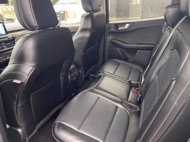 2020 Ford Escape Titanium Hybrid