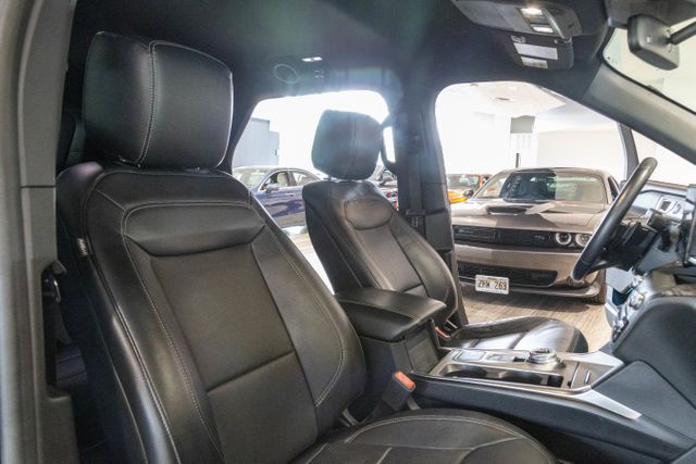 2020 Ford Explorer 3rd row Limited