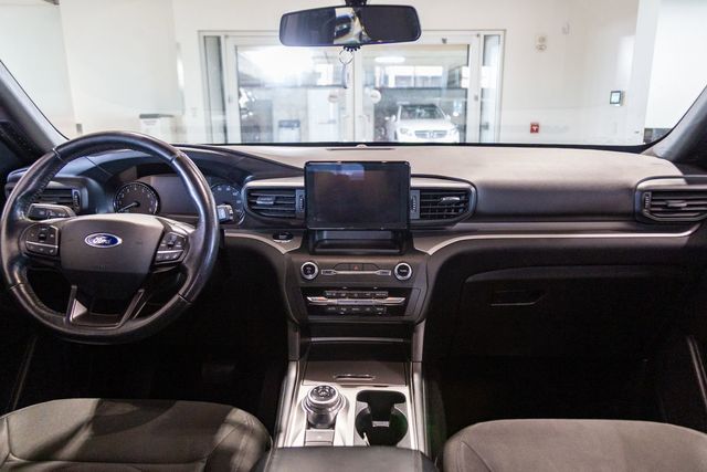 2020 Ford Explorer 3rd row XLT