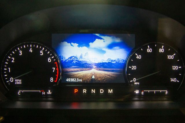 2020 Ford Explorer 3rd row XLT