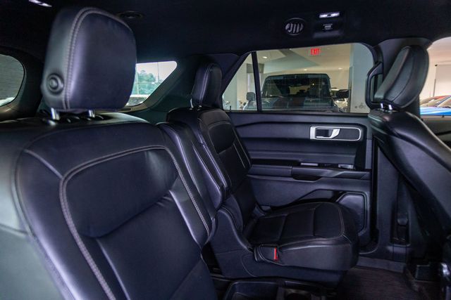 2020 Ford Explorer 4WD 3rd row XLT