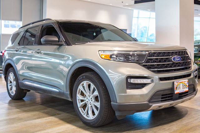 2020 Ford Explorer 4WD 3rd row XLT