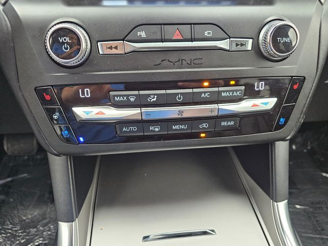 2020 Ford Explorer Platinum | Brownsville TX | English Motors 2020 Ford Explorer Platinum | Brownsville TX | English Motors