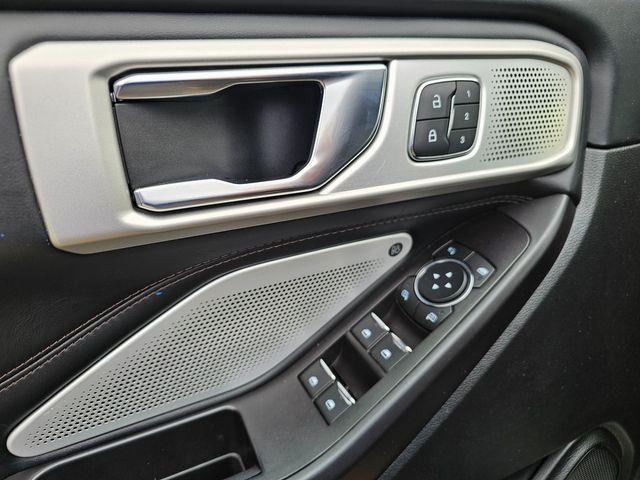 2020 Ford Explorer Platinum | Brownsville TX | English Motors 2020 Ford Explorer Platinum | Brownsville TX | English Motors