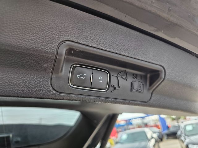 2020 Ford Explorer Platinum | Brownsville TX | English Motors 2020 Ford Explorer Platinum | Brownsville TX | English Motors