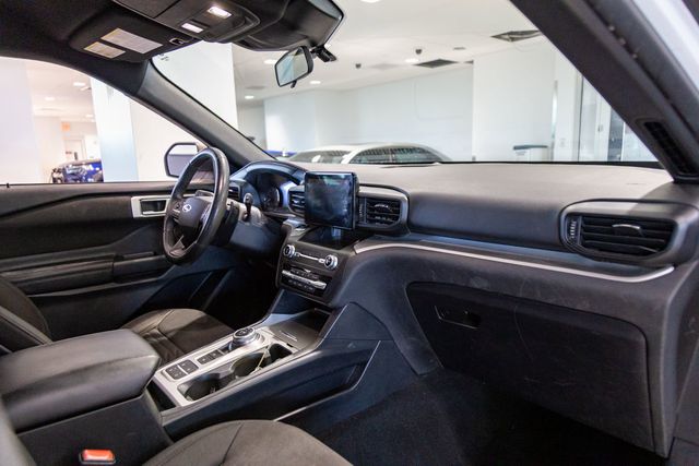 2020 Ford Explorer XLT 3rd row