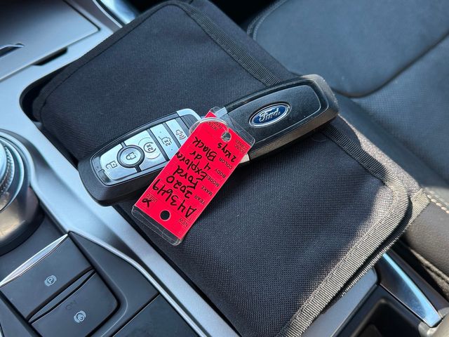 2020 Ford Explorer LIMITED 4X4 PANO ROOF LEATHER LOADED CARFAX CERT | Plant City, FL | psv5 DEMO - Bayshore Automotive 2020 Ford Explorer LIMITED 4X4 PANO ROOF LEATHER LOADED CARFAX CERT | Plant City, FL | psv5 DEMO - Bayshore Automotive