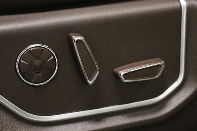 3185770-34-revo