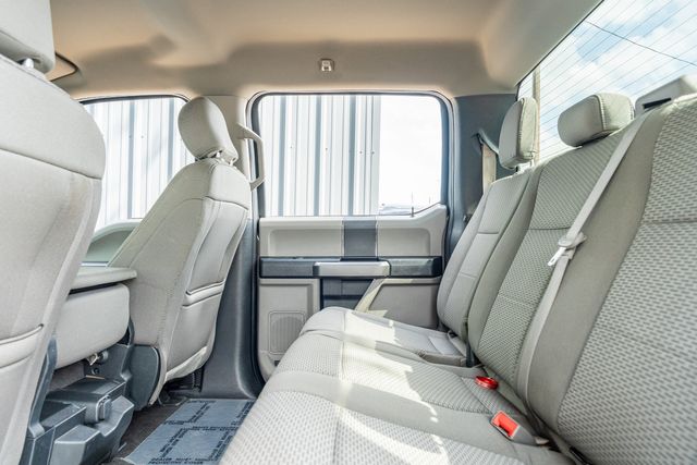 2020 Ford F-150 XLT CREW CAB 4X4 / UPGRADES / CLEAN CARFAX | Austin, TX | Rocky Mountain Truck Stop Austin