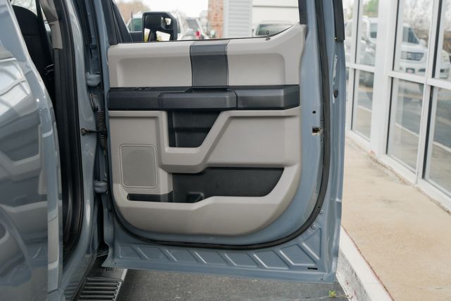 2020 Ford F-150 XL STX CREW CAB RWD / LEAD FOOT GRAY | Austin, TX | Rocky Mountain Truck Stop Austin 2020 Ford F-150 XL STX CREW CAB RWD / LEAD FOOT GRAY | Austin, TX | Rocky Mountain Truck Stop Austin