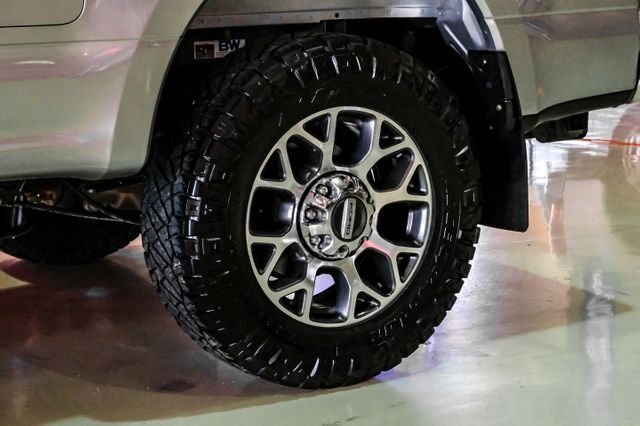 2020 Ford F-250 Super Duty Lariat | Addison, TX | Mr Car Guys