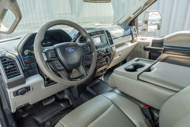 2020 Ford F-250 Super Duty XL CREW CAB FX4 / CLEAN CARFAX / 1-TEXAS OWNER | Dallas, TX | Rocky Mountain Truck Stop Dallas 2020 Ford F-250 Super Duty XL CREW CAB FX4 / CLEAN CARFAX / 1-TEXAS OWNER | Dallas, TX | Rocky Mountain Truck Stop Dallas