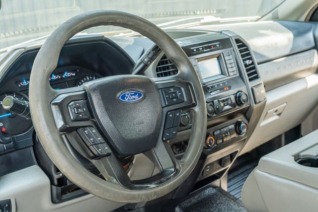 2020 Ford F-250 Super Duty XL CREW CAB FX4 / CLEAN CARFAX / 1-TEXAS OWNER | Dallas, TX | Rocky Mountain Truck Stop Dallas 2020 Ford F-250 Super Duty XL CREW CAB FX4 / CLEAN CARFAX / 1-TEXAS OWNER | Dallas, TX | Rocky Mountain Truck Stop Dallas