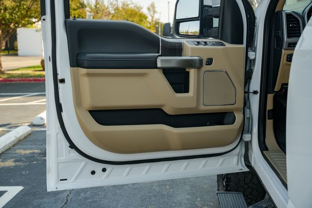 2020 Ford F-250 Super Duty Lariat TREMOR 4X4 / CLEAN CARFAX / 1 TEXAS OWNER | Austin, TX | Rocky Mountain Truck Stop Austin 2020 Ford F-250 Super Duty Lariat TREMOR 4X4 / CLEAN CARFAX / 1 TEXAS OWNER | Austin, TX | Rocky Mountain Truck Stop Austin