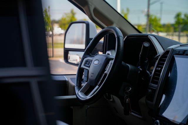 2020 Ford F-250 Super Duty Lariat TREMOR 4X4 / CLEAN CARFAX / 1 TEXAS OWNER | Austin, TX | Rocky Mountain Truck Stop Austin 2020 Ford F-250 Super Duty Lariat TREMOR 4X4 / CLEAN CARFAX / 1 TEXAS OWNER | Austin, TX | Rocky Mountain Truck Stop Austin