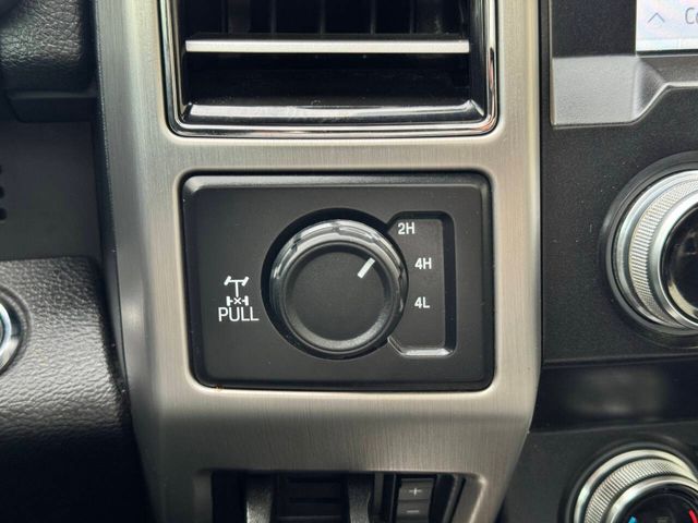 2020 Ford F-250 Super Duty Platinum 4x4 4dr Crew Cab 6.8 ft. SB Pickup | Houston, TX | Houston Auto Credit