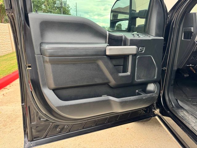 2020 Ford F-250 Super Duty Platinum 4x4 4dr Crew Cab 6.8 ft. SB Pickup | Houston, TX | Houston Auto Credit