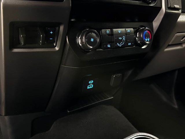 2020 Ford F-250 Super Duty XLT 4x4 4dr Crew Cab 6.8 ft. SB Pickup | Houston, TX | Houston Auto Credit 2020 Ford F-250 Super Duty XLT 4x4 4dr Crew Cab 6.8 ft. SB Pickup | Houston, TX | Houston Auto Credit