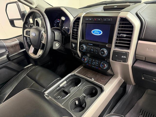 2020 Ford F-250 Super Duty Lariat 4x4 4dr Crew Cab 6.8 ft. SB Pickup | Houston, TX | Houston Auto Credit